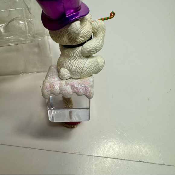 Carlton Cards Ice Pals Dated 1999 2000 Heirloom Collection Christmas Ornament. - Picture 13 of 14